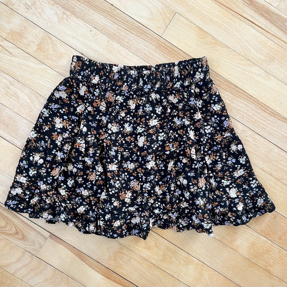 American Eagle Floral Mini Shirt - Size XS